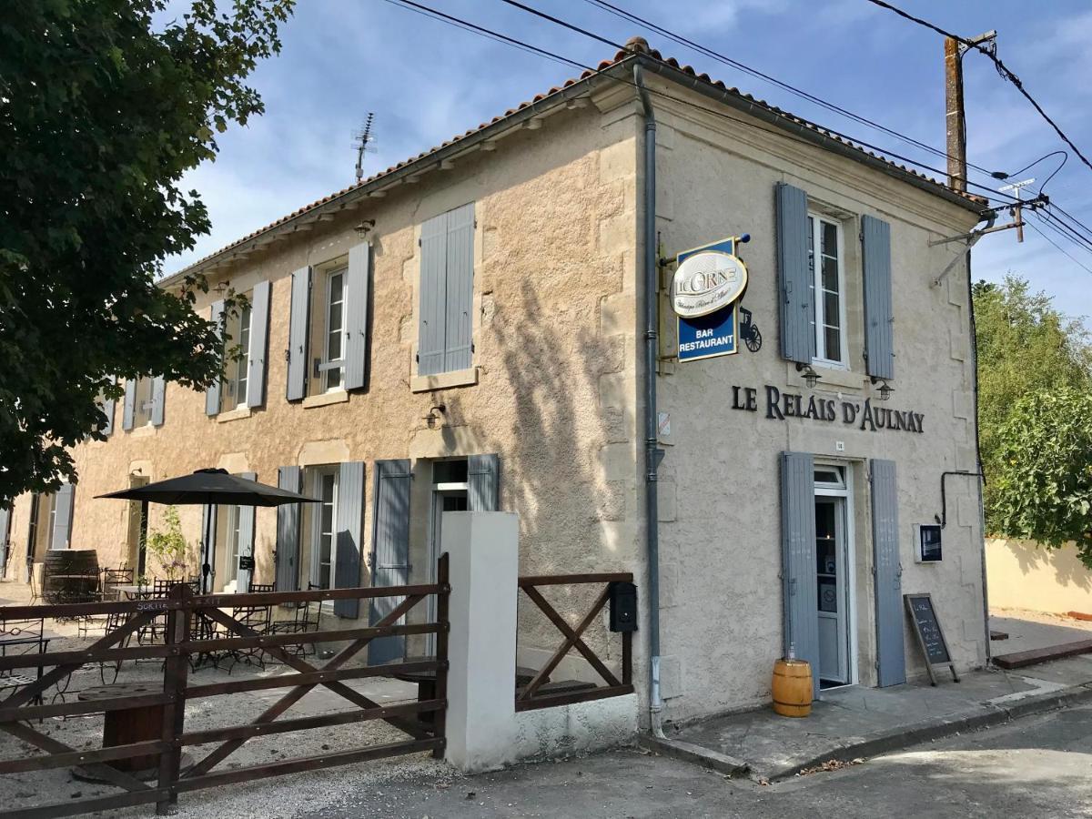 Le Relais D'Aulnay Panzió Aulnay  Kültér fotó